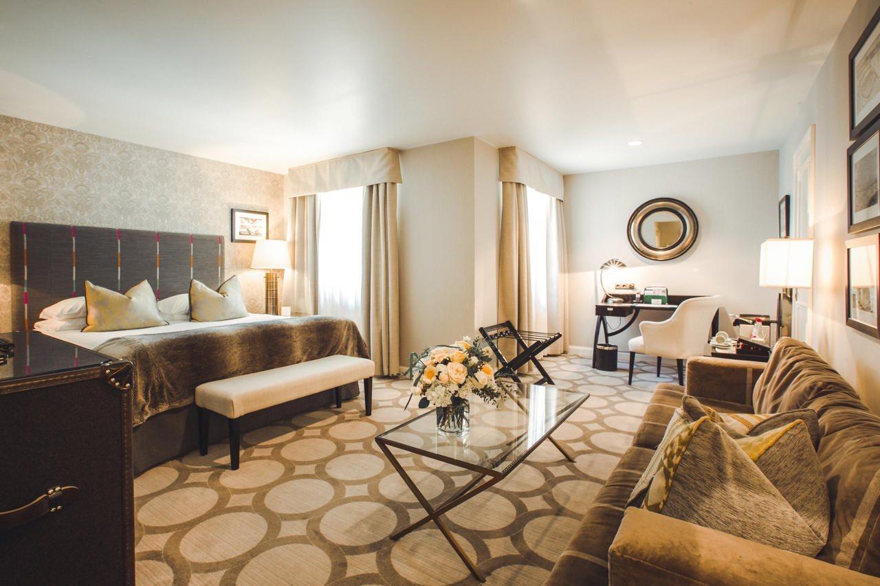 Grand Palace Hotel - Small Luxury Hotels Of The World Riga Exterior photo A suite at the InterContinental London Park Lane