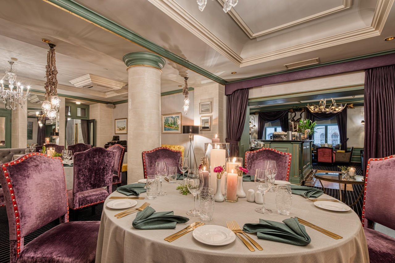 Grand Palace Hotel - Small Luxury Hotels Of The World Riga Exterior photo Restaurant