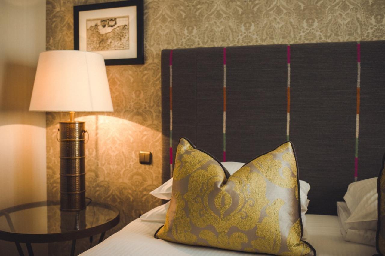 Grand Palace Hotel - Small Luxury Hotels Of The World Riga Exterior photo A bedroom at the hotel