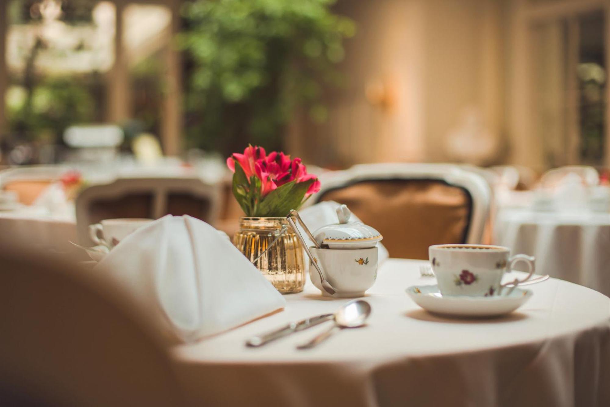 Grand Palace Hotel - Small Luxury Hotels Of The World Riga Exterior photo Restaurant